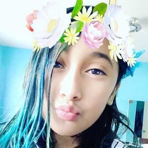 Meet your Posher, Lizbeth